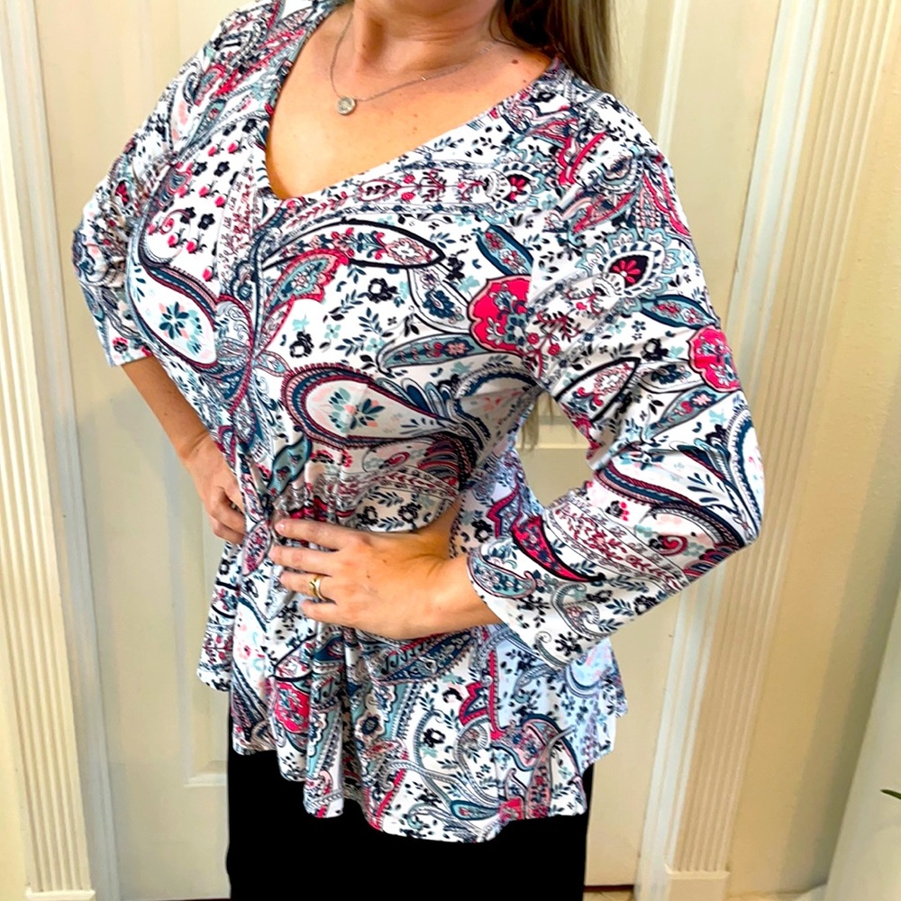 Roz & Ali 3/4 Sleeve Pull Over Paisley Top, L